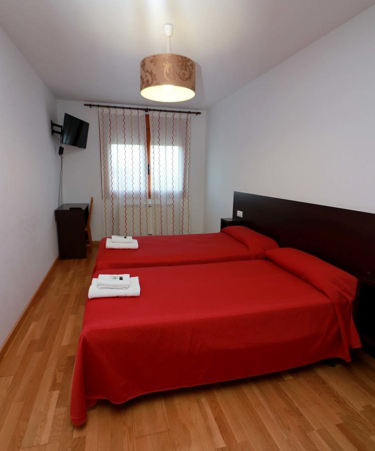 Hostal Casasnovas Silleda Exteriör bild